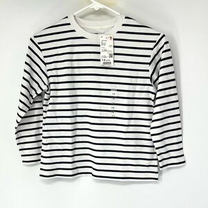 Uniqlo NWT boys striped t shirt size 7-8